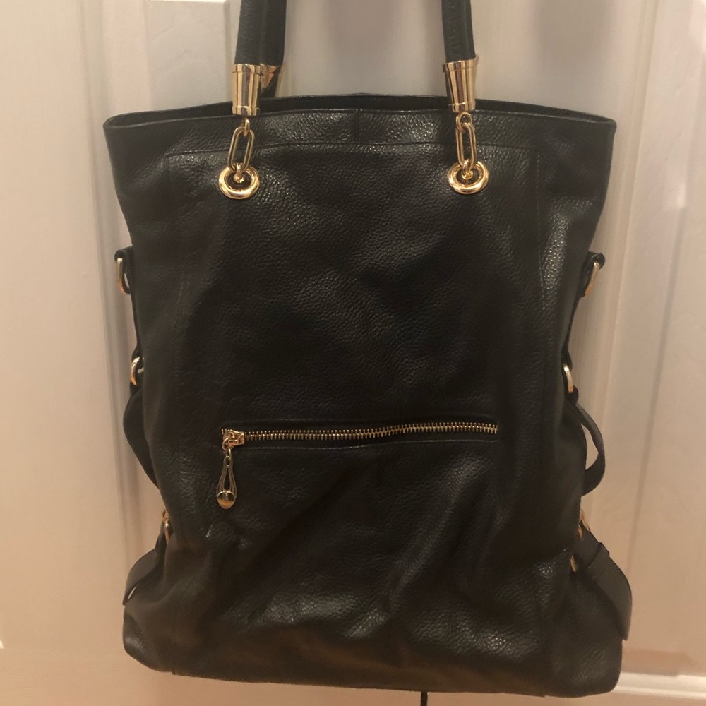 Black Hobo - Kristen Bell for Erica Anenberg